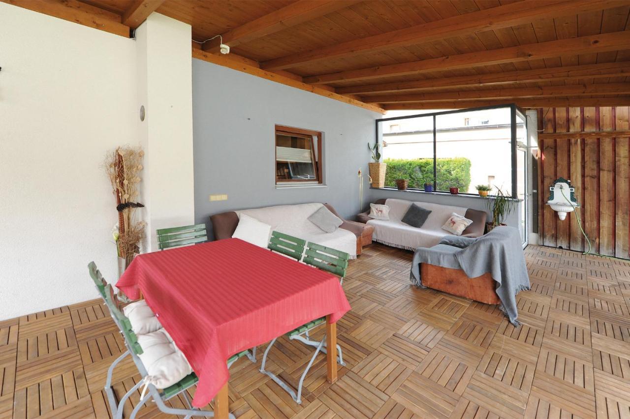 Chalet Gloria - Doppel- Und Mehrbettzimmer บรุค อันแดร์ โกรสส์กลอคเนอร์ชตราสเซอ ภายนอก รูปภาพ