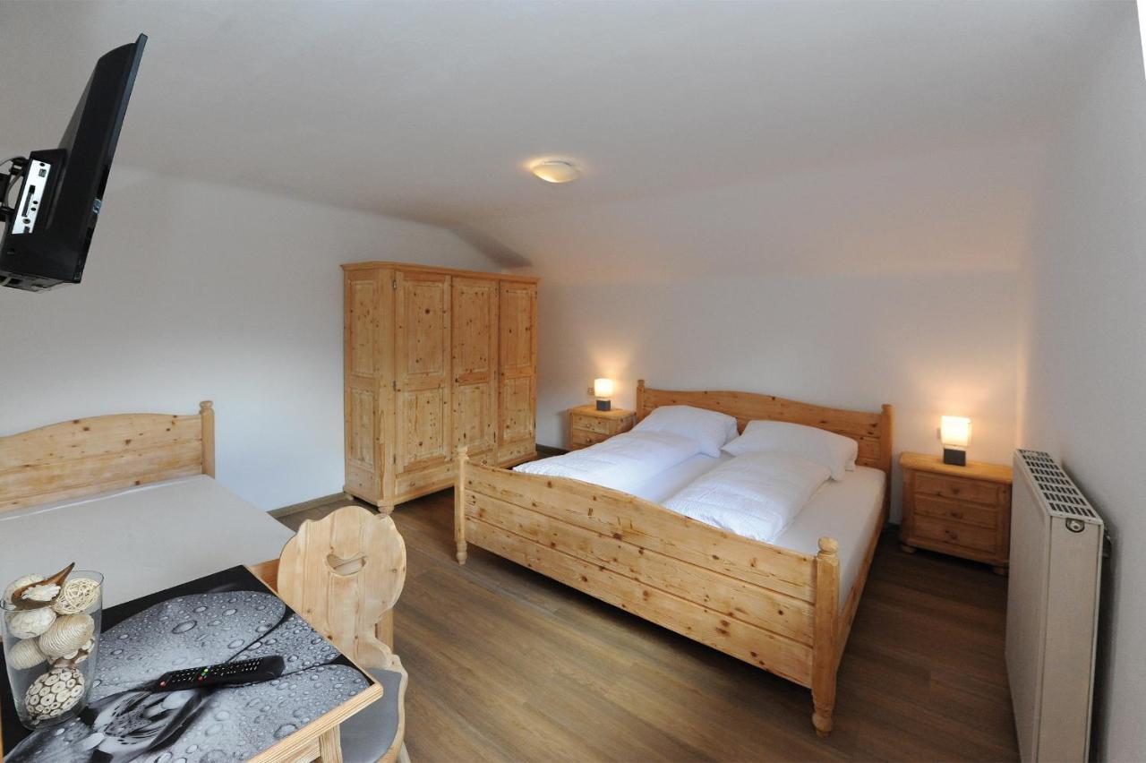 Chalet Gloria - Doppel- Und Mehrbettzimmer บรุค อันแดร์ โกรสส์กลอคเนอร์ชตราสเซอ ภายนอก รูปภาพ