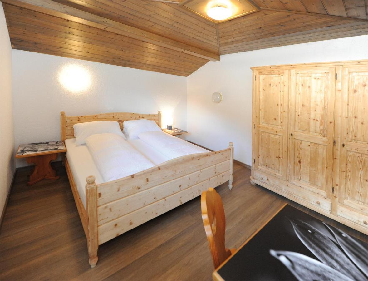 Chalet Gloria - Doppel- Und Mehrbettzimmer บรุค อันแดร์ โกรสส์กลอคเนอร์ชตราสเซอ ภายนอก รูปภาพ