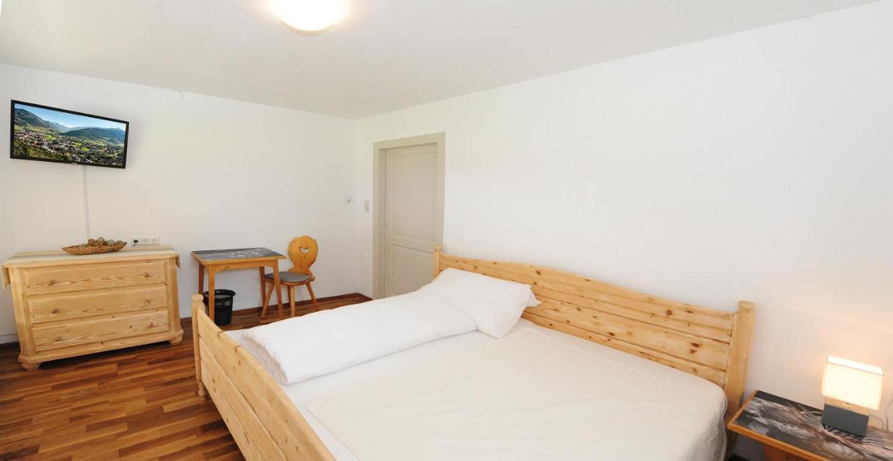 Chalet Gloria - Doppel- Und Mehrbettzimmer บรุค อันแดร์ โกรสส์กลอคเนอร์ชตราสเซอ ภายนอก รูปภาพ